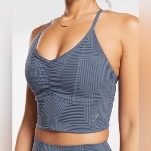 Gymshark Elevate Longline Sports Bra size Medium Light Support